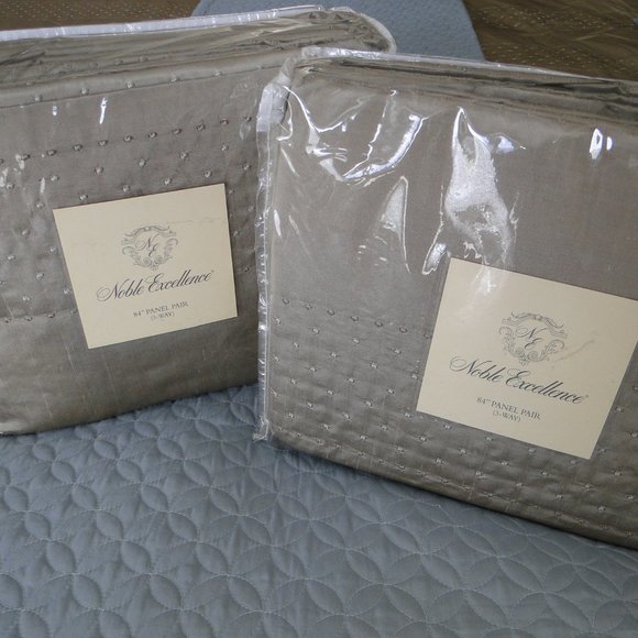 King Bedding Set -  16 pieces - Picture 12 of 15